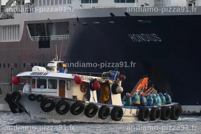 Hantavirus : L’évacuation réussie des passagers du « Hondius » à Tenerife, un coup de maître politique pour le gouvernement espagnol