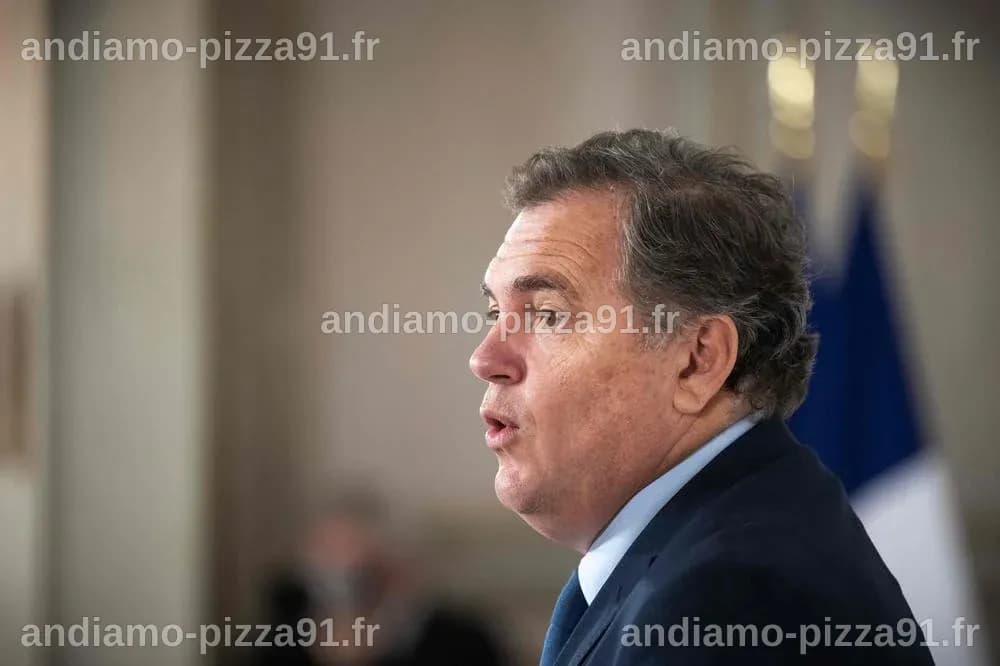 Hantavirus : Pas de restrictions de transport selon le ministre des Transports